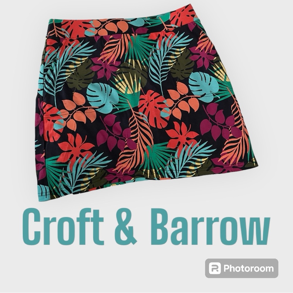 Croft & Barrow Women’s Mid Rise Skort - Medium Brand New With Tags. Vivid Color